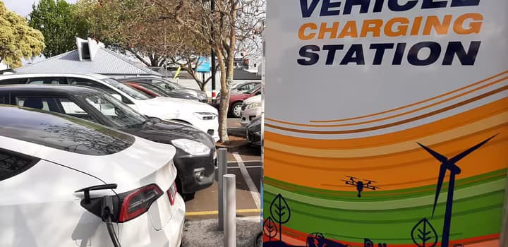 Napier_electric vehicle_2.jpg