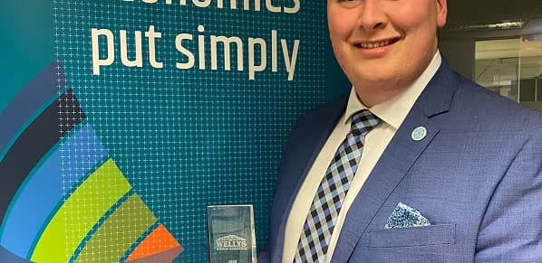 wp-Brad Olsen_Welly Award_cropped